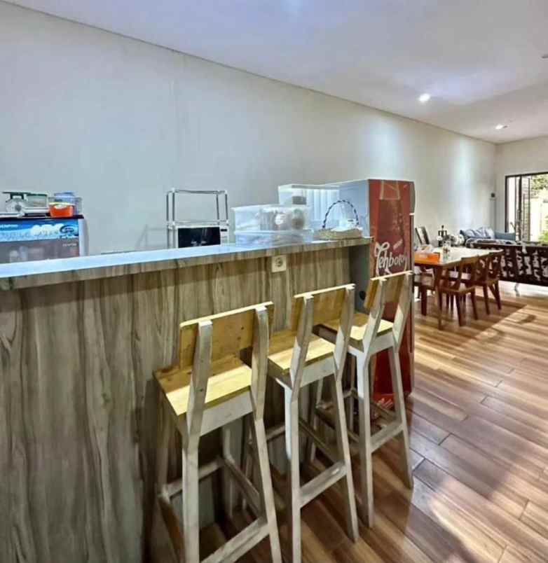 dijual rumah komplek mpr cipete