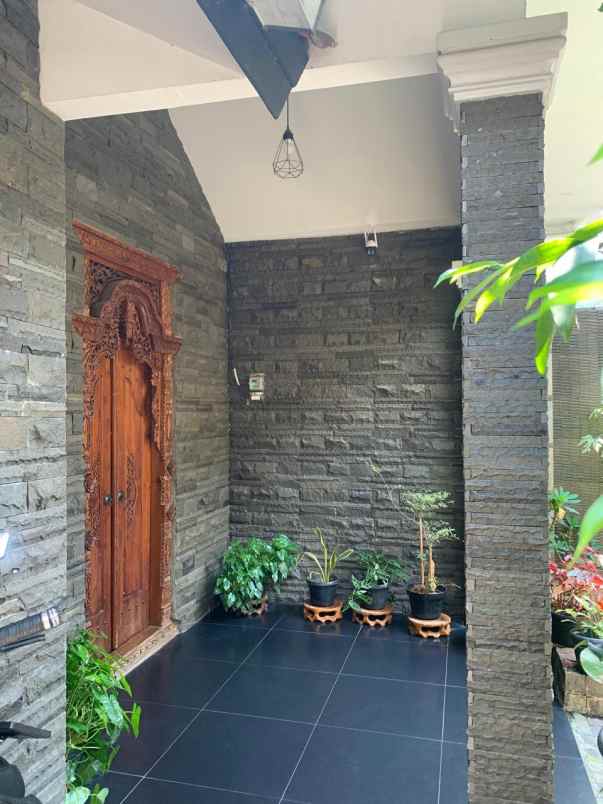 dijual rumah komplek pelni sukmajaya