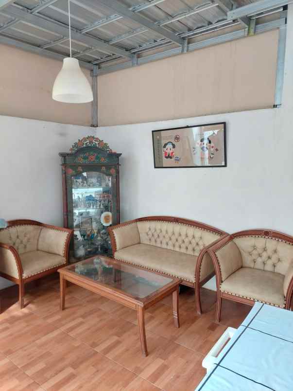 dijual rumah kota wisata cibubur