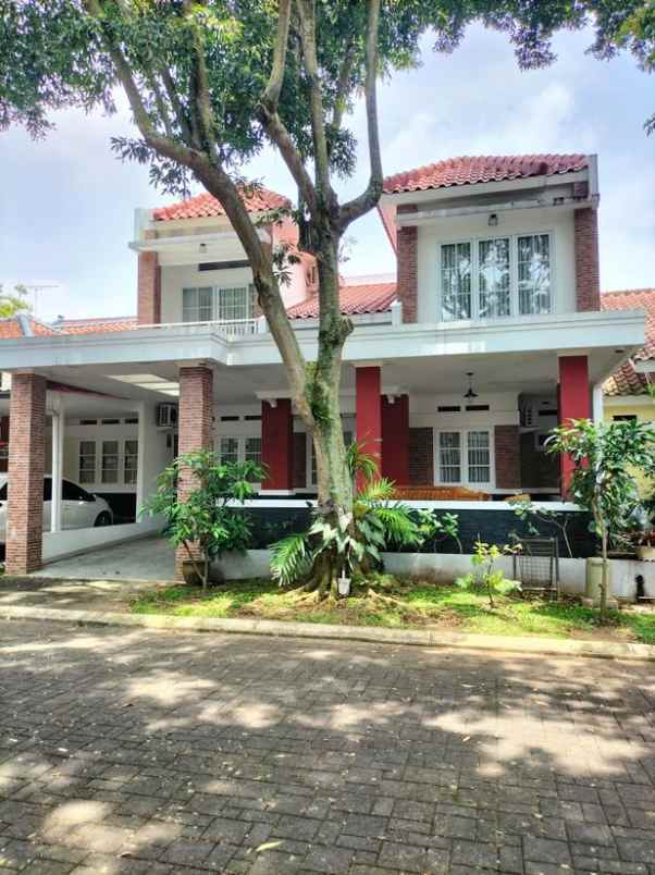 dijual rumah kotabaru parahyangan