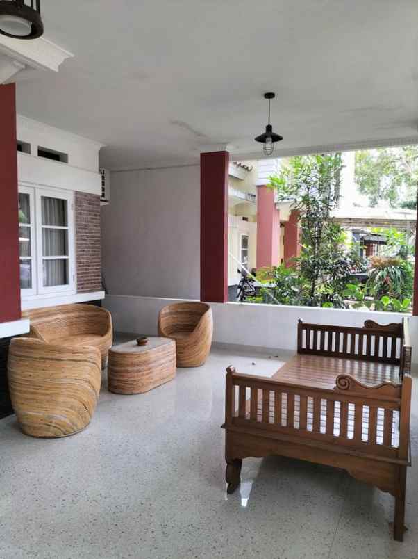 dijual rumah kotabaru parahyangan