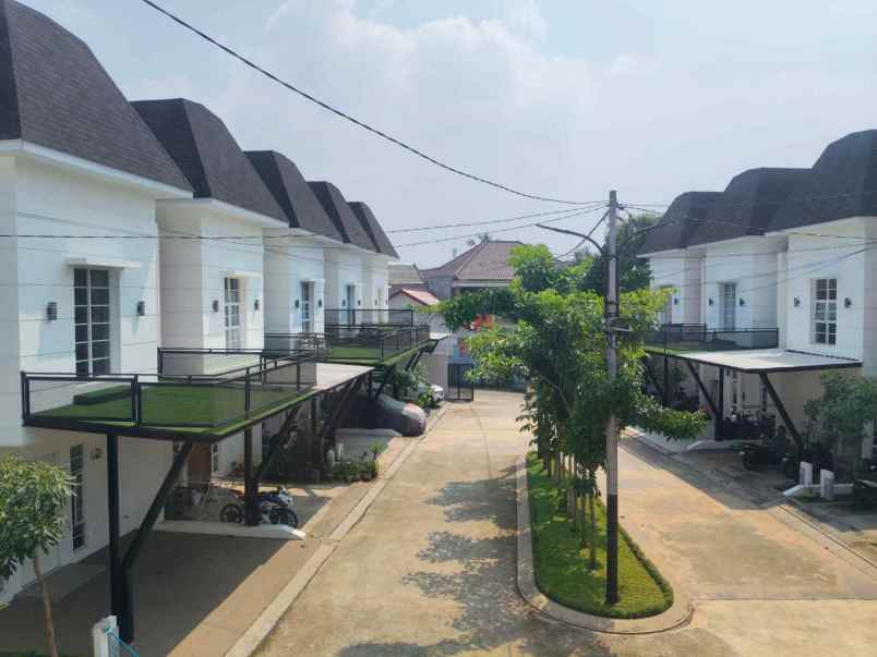 dijual rumah kranggan cibubut