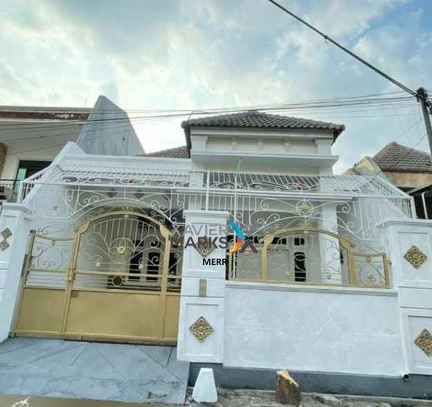 dijual rumah lebak indah timur