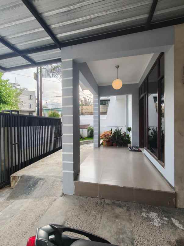 dijual rumah lokasi perumahan bukit dieng kota malang