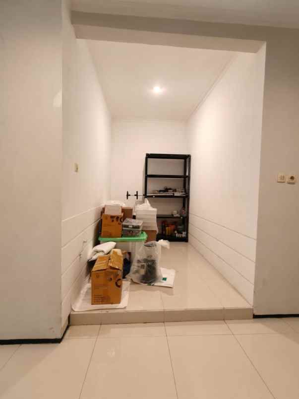 dijual rumah lokasi perumahan bukit dieng kota malang