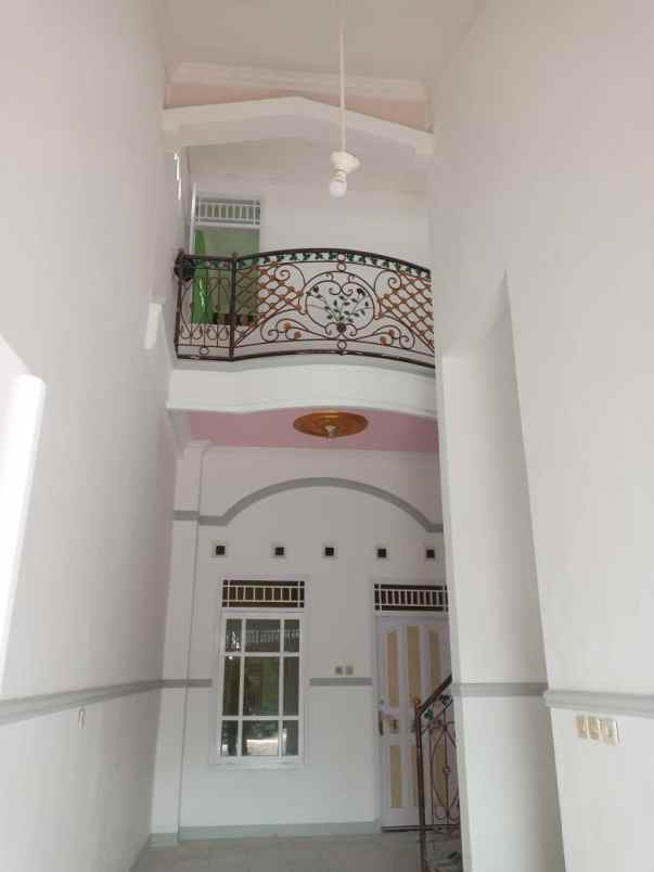 dijual rumah mangunharjo sambiroto