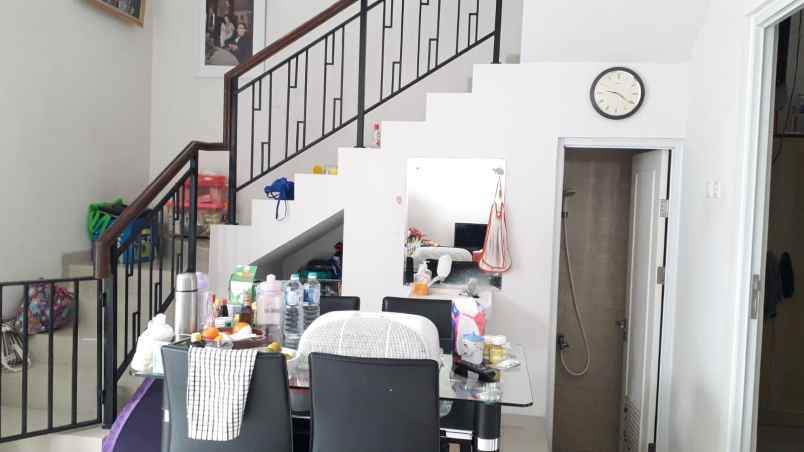 dijual rumah metland menteng jakarta timur