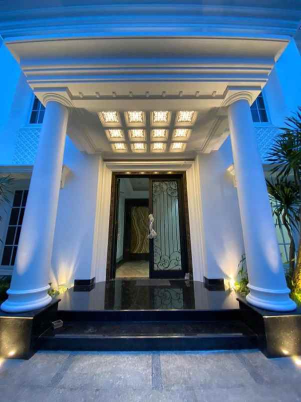 dijual rumah mewah lokasi pondok indah jakarta selatan