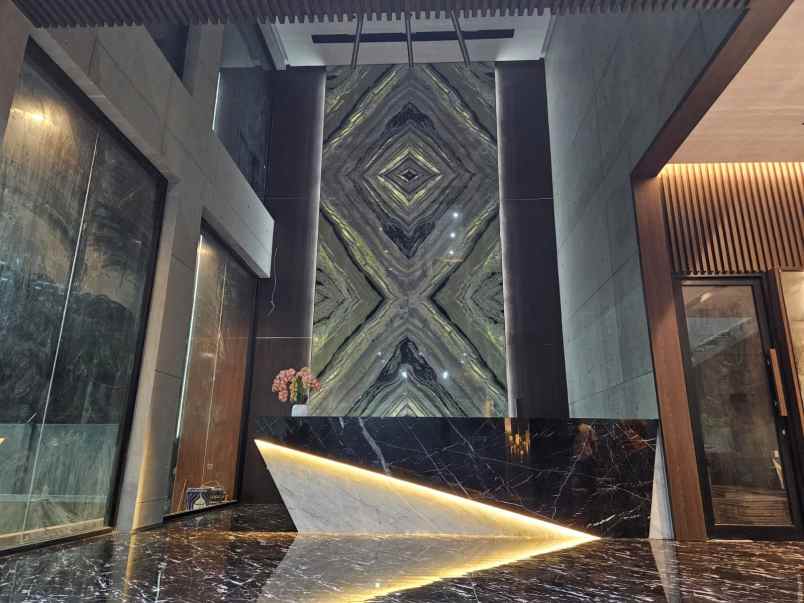 dijual rumah mewah lokasi pondok indah jakarta selatan