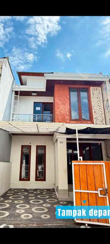 dijual rumah minimalis lantai 2 lokasi sidakarya