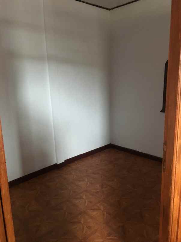 dijual rumah pancoran barat vii