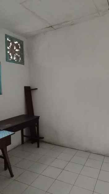 dijual rumah pandean