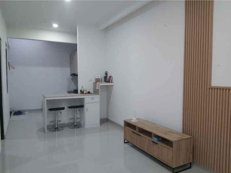 dijual rumah pasir jati