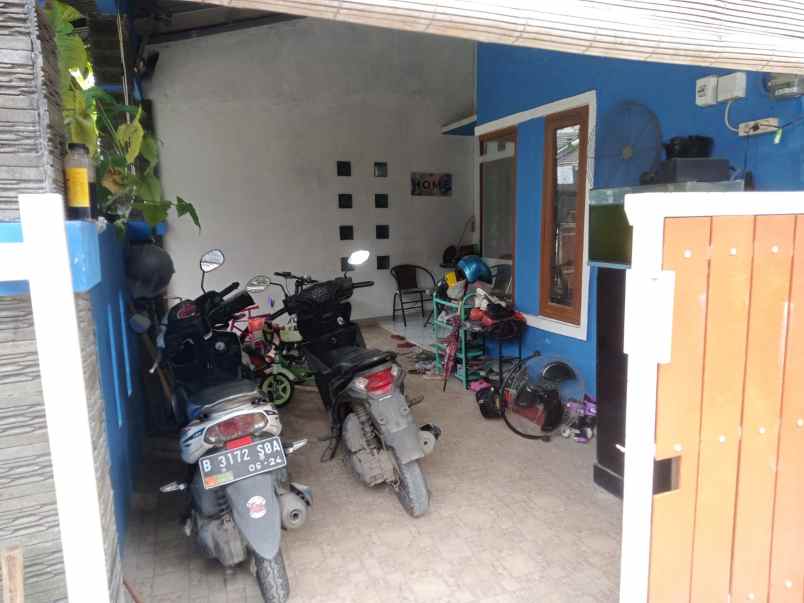 dijual rumah pasir putih sawangan kota