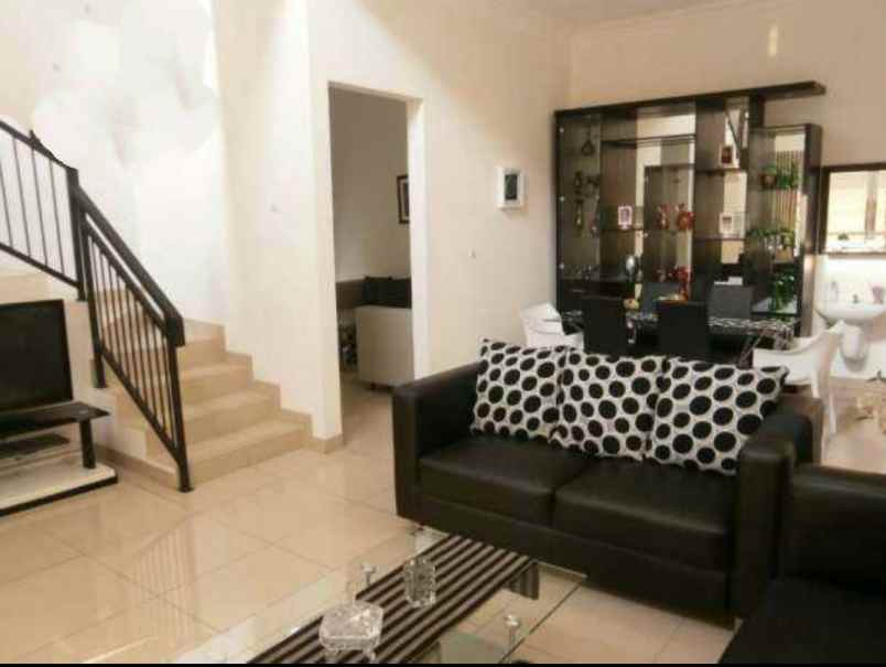 dijual rumah pejaten timur pasar minggu
