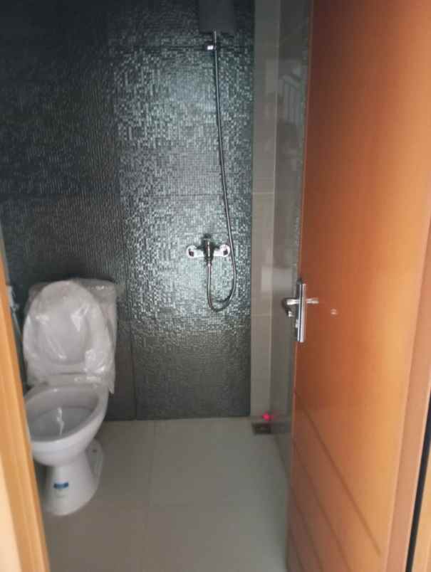 dijual rumah penggilingan baru 1 kp