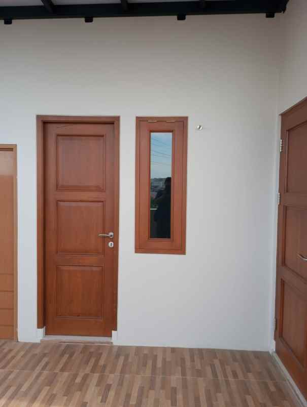 dijual rumah penggilingan baru 1 kp