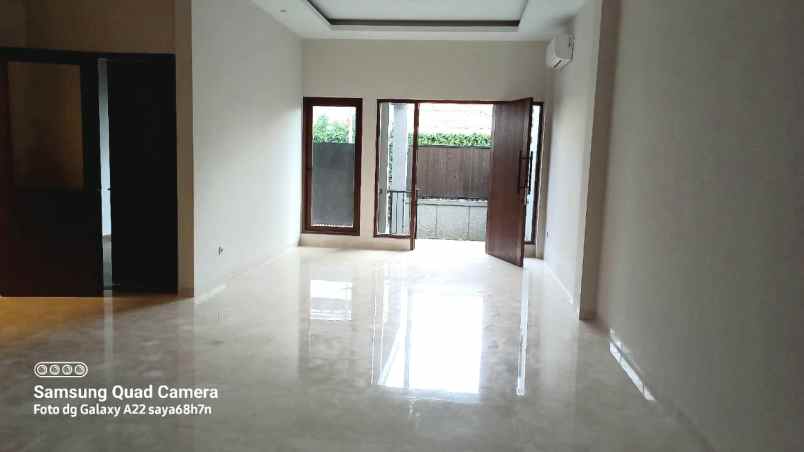 dijual rumah perdatam pancoran timur