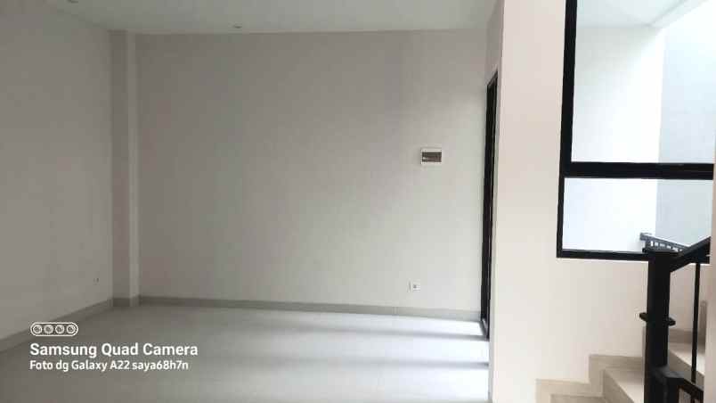 dijual rumah perdatam pancoran timur