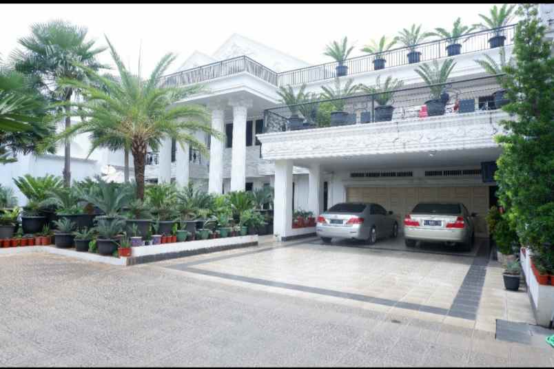 dijual rumah permata hijau