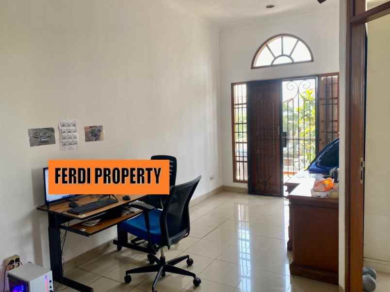 dijual rumah perumahan citra gran cibubur
