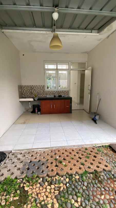 dijual rumah perumahan citra gran cibubur