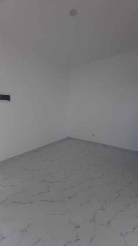 dijual rumah perumahan wisma mukti