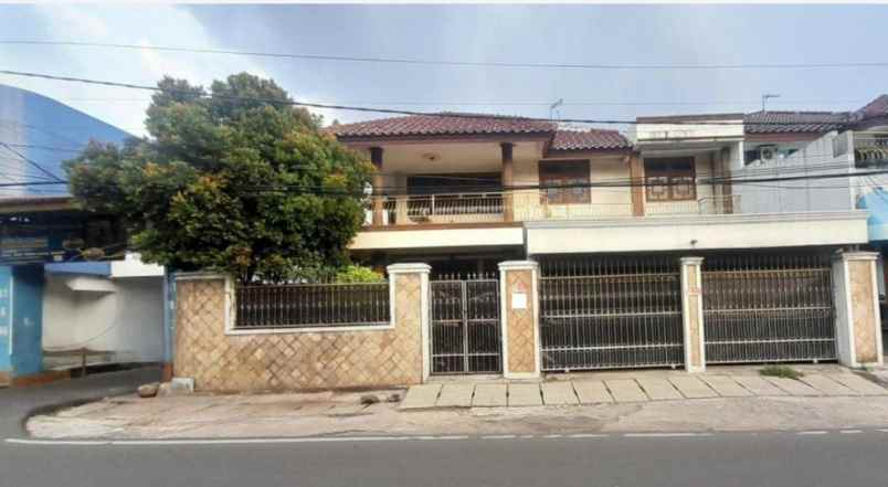 dijual rumah perumnas klender