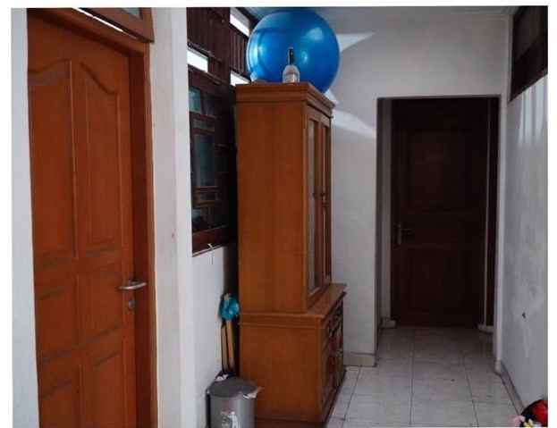 dijual rumah perumnas klender