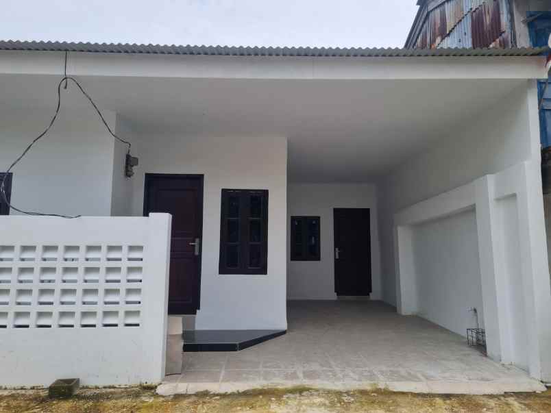 dijual rumah perumnas rumbai jl gurami