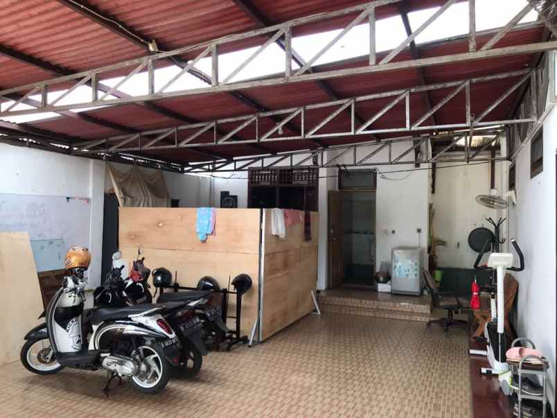 dijual rumah petukangan utara