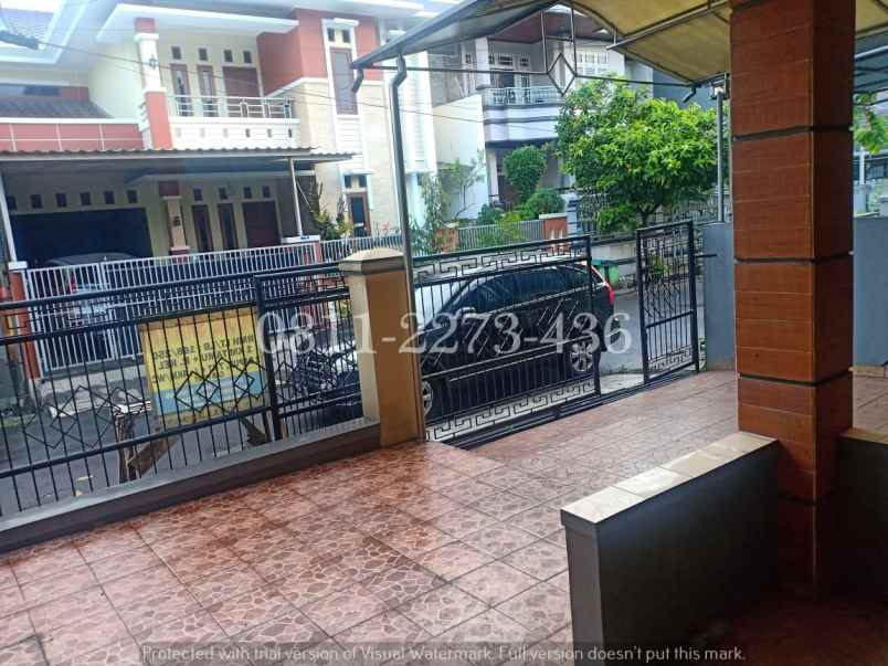 dijual rumah pondok mas