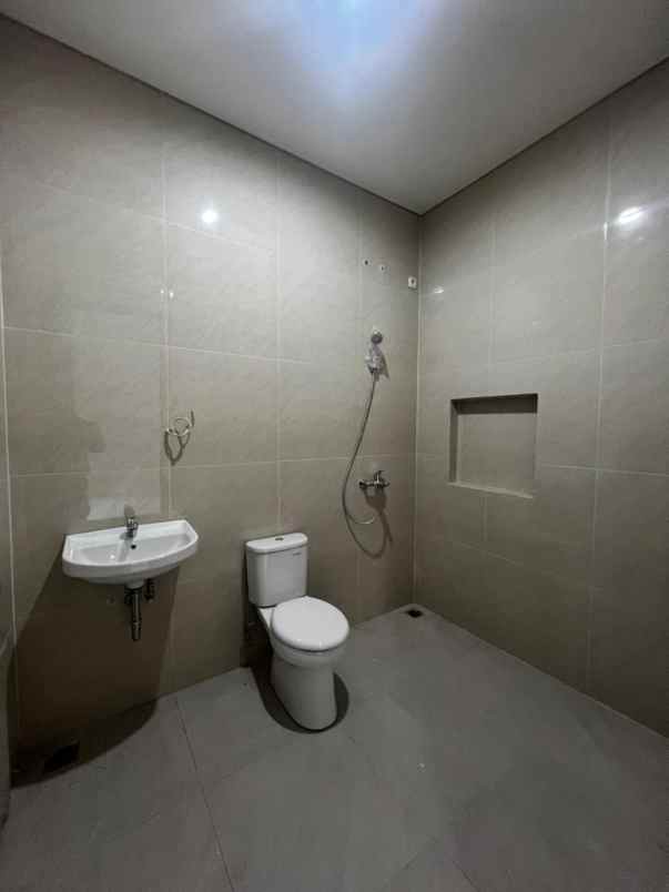 dijual rumah pondok mutiara