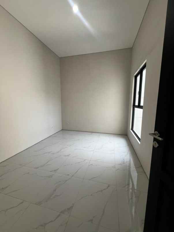 dijual rumah pondok mutiara