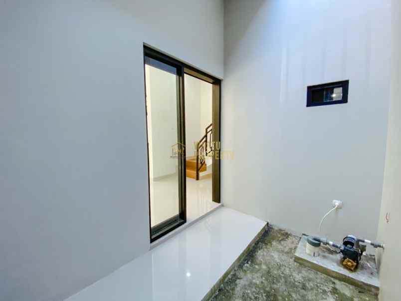 dijual rumah purwomartani kalasan