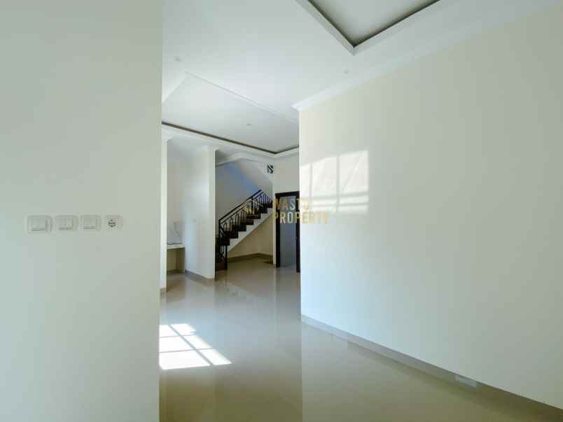 dijual rumah purwomartani kalasan