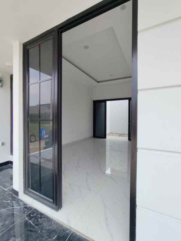 dijual rumah rangkapan jaya