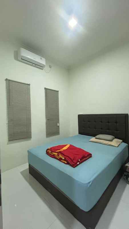 dijual rumah rangkapan jaya depok