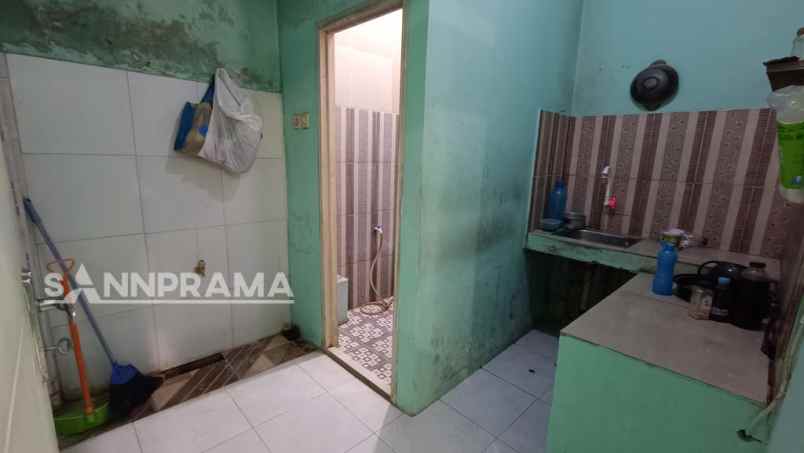 dijual rumah rangkapan jaya pancoran