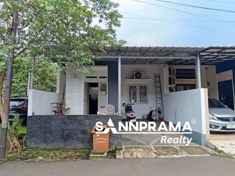 dijual rumah rangkapan jaya pancoran