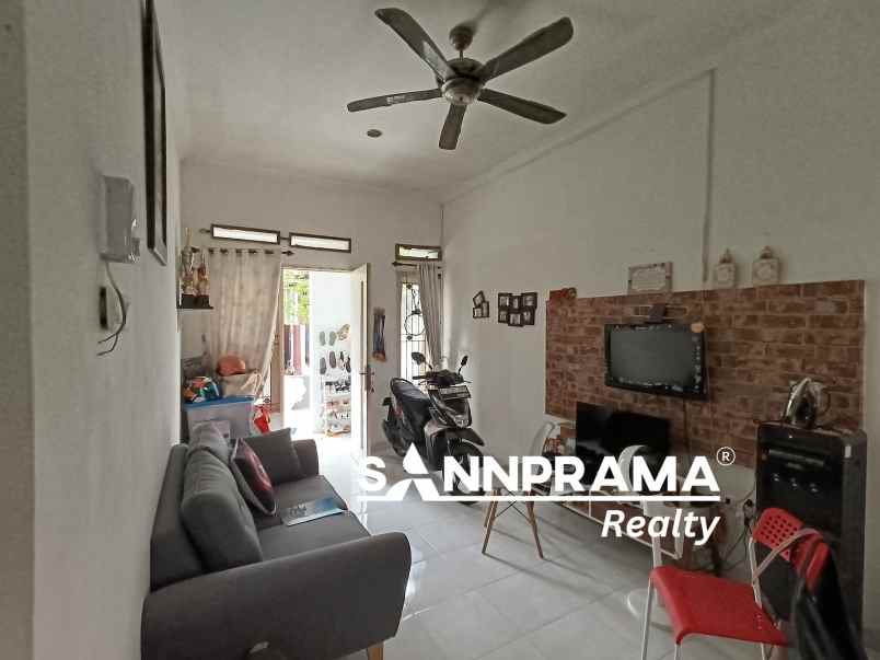 dijual rumah rangkapan jaya pancoran