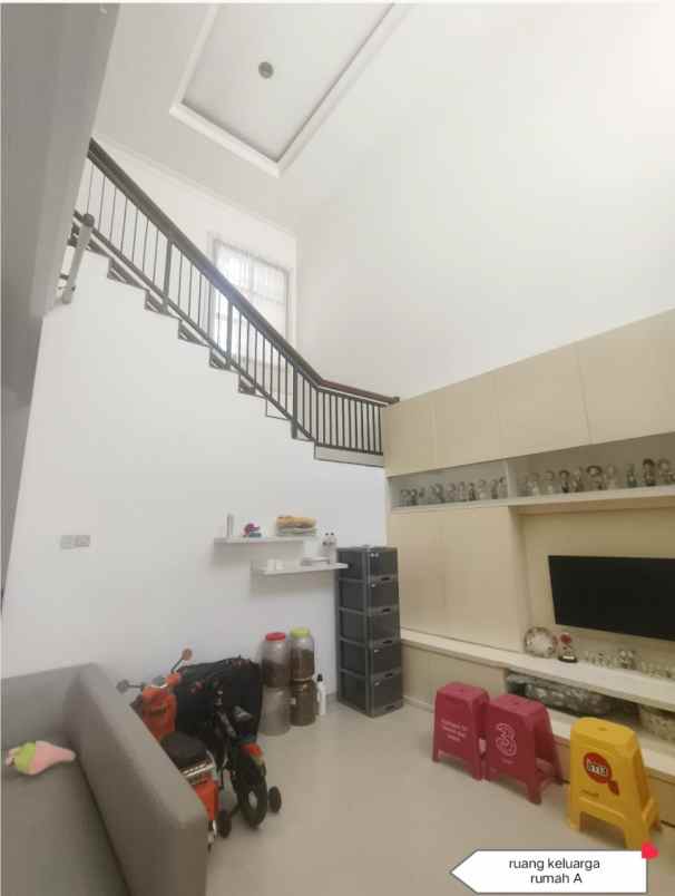 dijual rumah regency 21