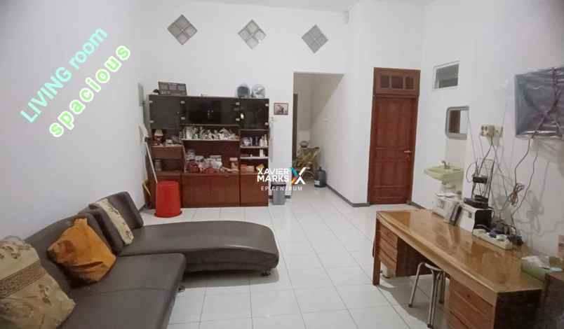 dijual rumah rungkut asri timur