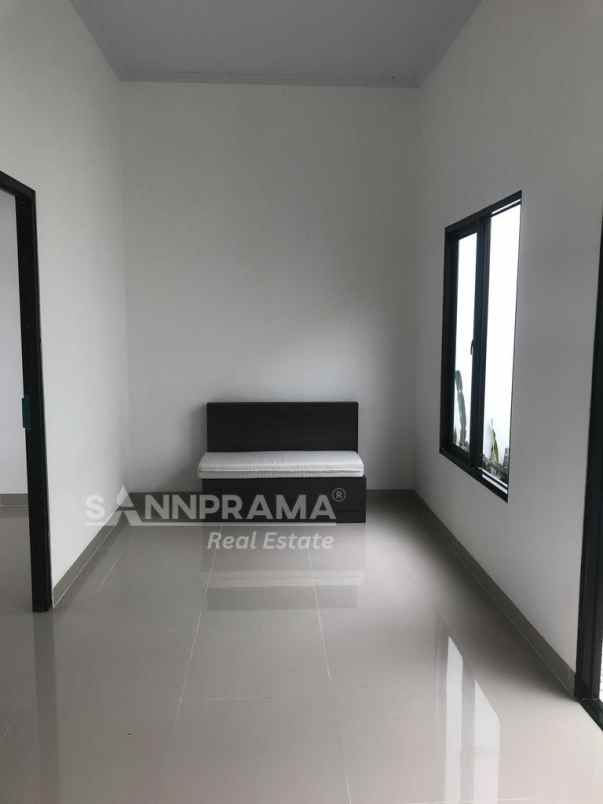 dijual rumah sasak panjang