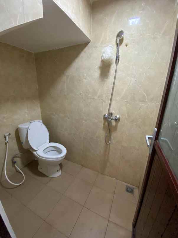 dijual rumah sawojajar 1