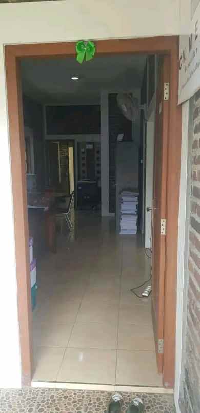 dijual rumah sawunggaling banyumanik