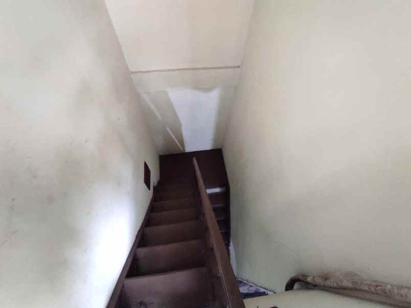 dijual rumah second murah dalam cluster