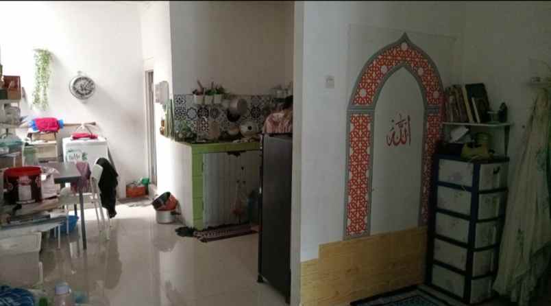 dijual rumah serua bojong sari depok