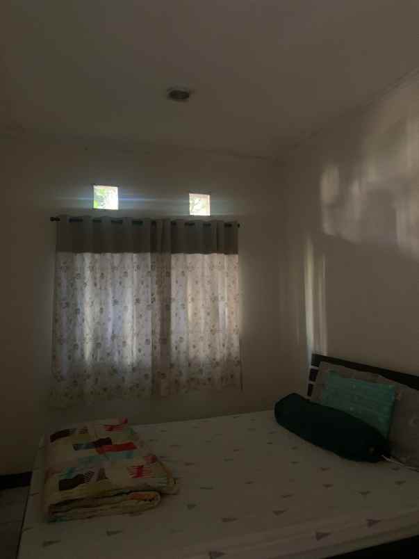 dijual rumah setra duta cemara bandung