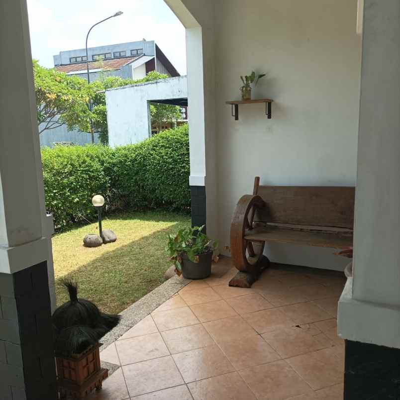 dijual rumah siap huni di perum legenda wisata